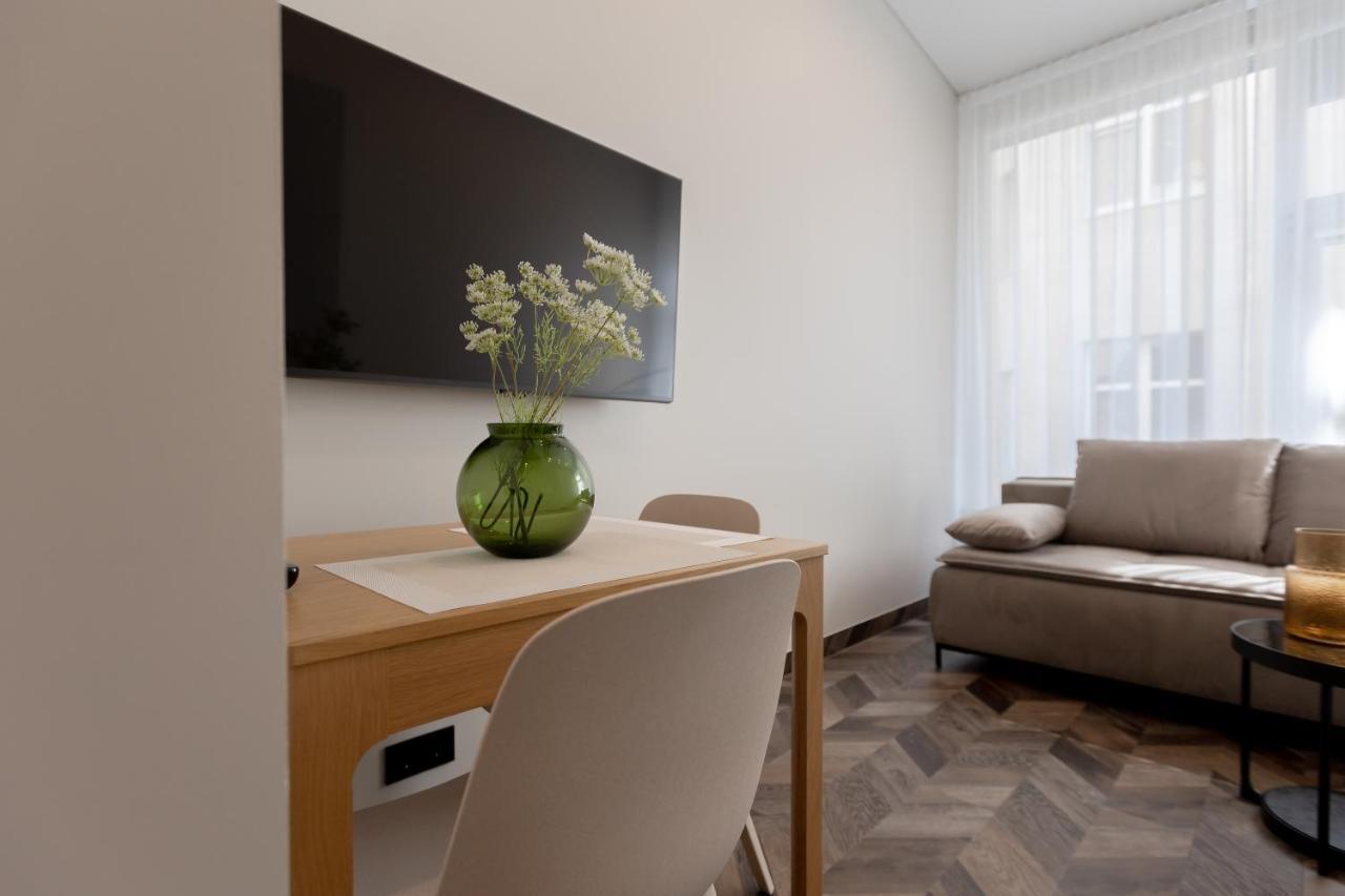 Laisve Boutique Apartments Kaunas Exteriör bild
